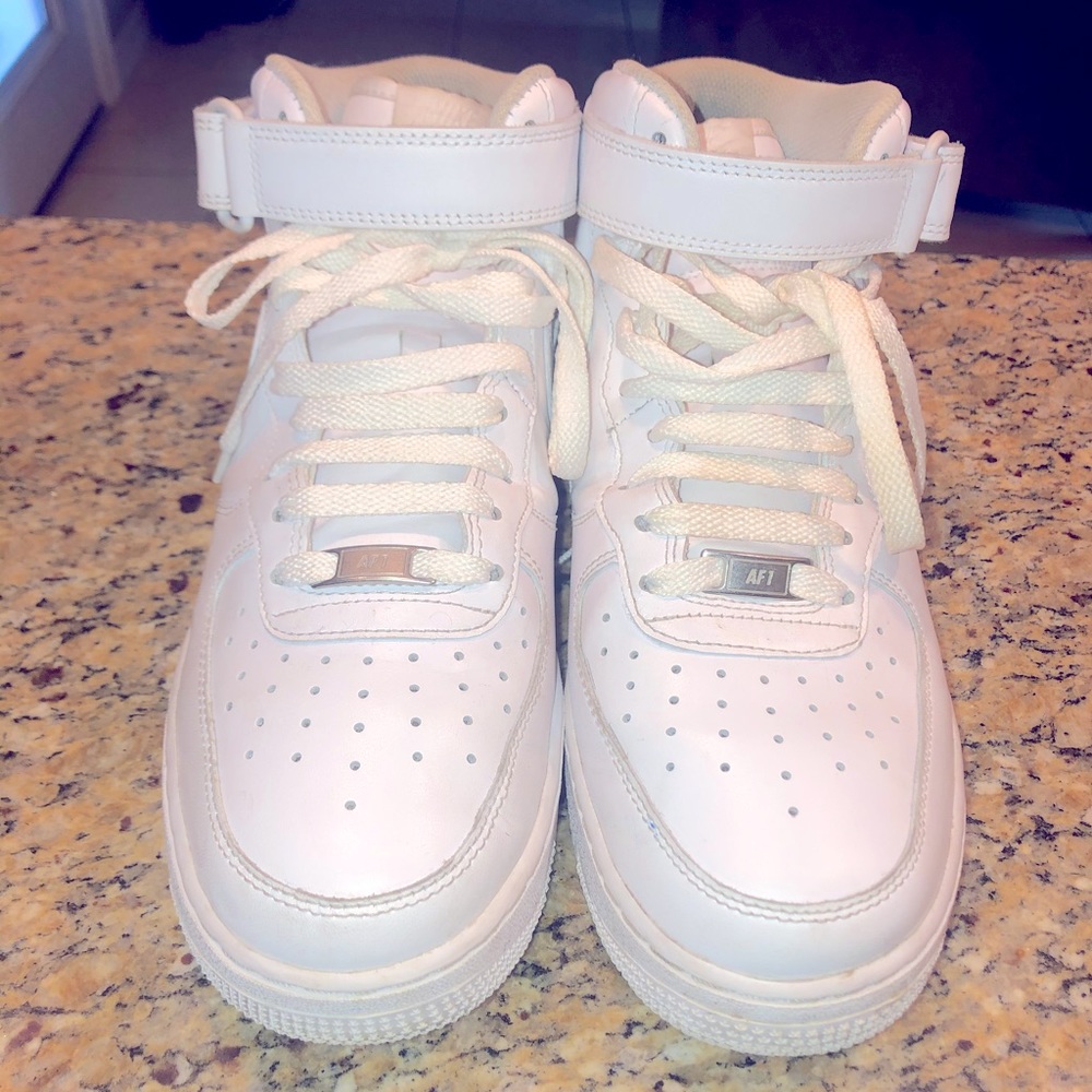 Nike Air Force 1’s